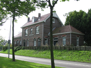Het oude stationsgebouw